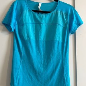 Lululemon blue shirt